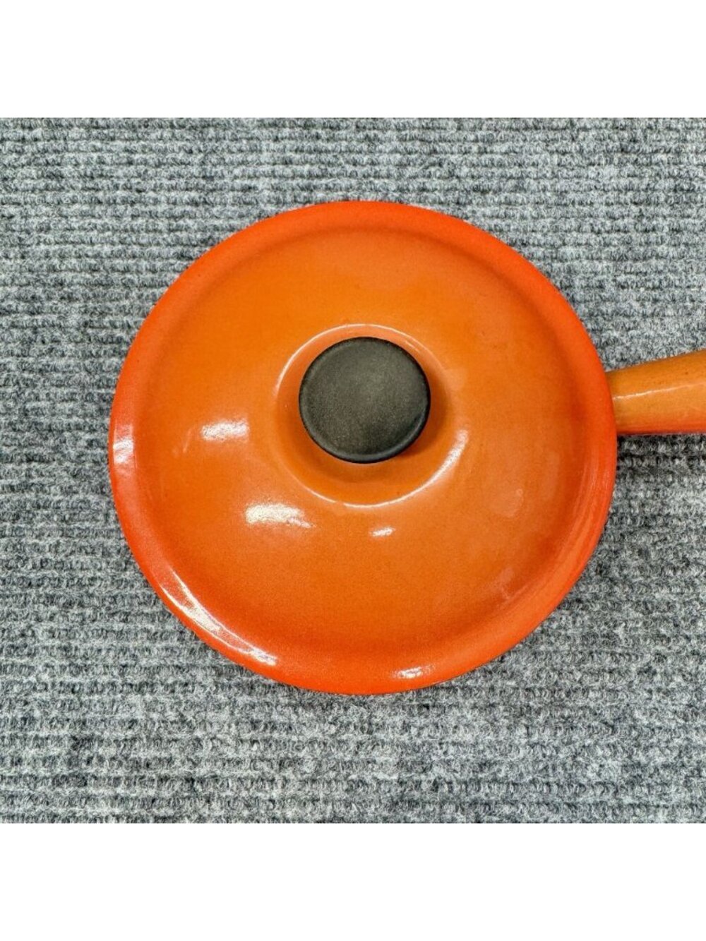 Vintage Le Creuset #16 Flame Orange Sauce Pan w/Lid Ombré Hollow Handle Cookware - Picture 9 of 15